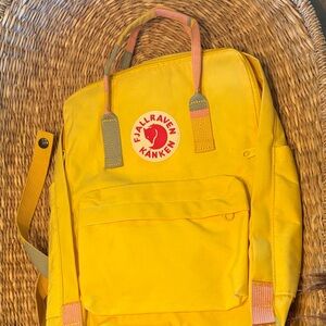 Fjallraven Kånken Yellow Backpack